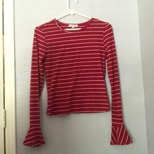 long sleeve crop top